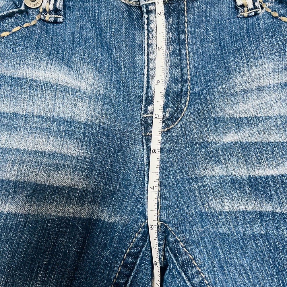 YMI flare Jeans - Picture 2 of 7